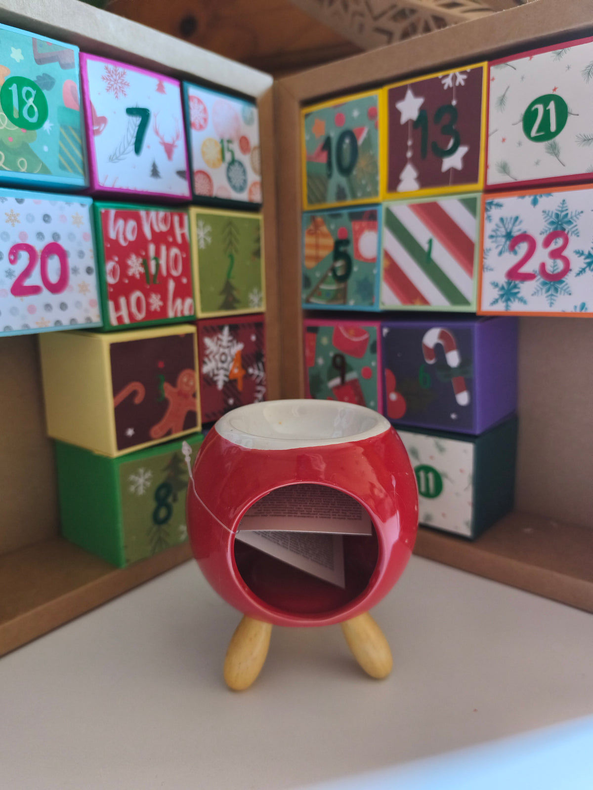 Calendario de Adviento 24 Wax Melts Artesanales · Möní Essències